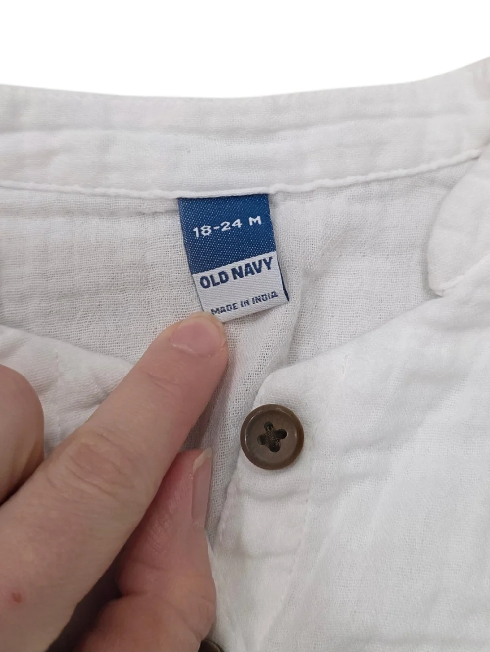 Old Navy White Button-Front Cotton Cinched Muslin Top 18-24 Months